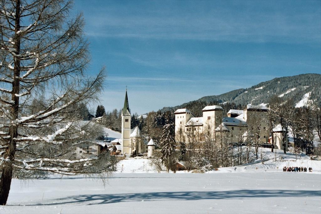 Sportpension Goldegg Exterior photo